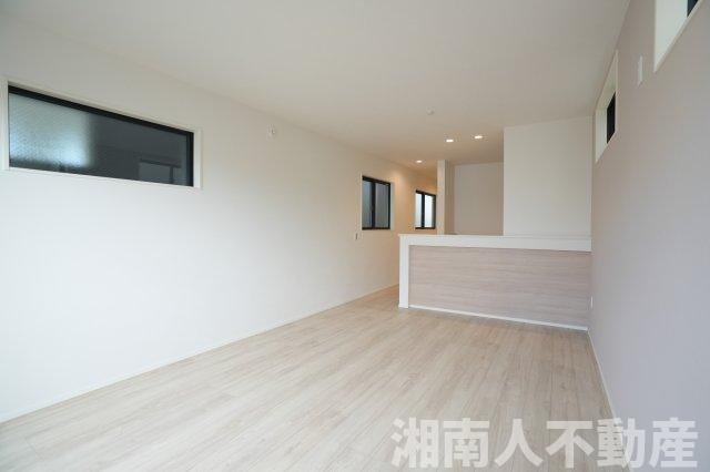 藤沢市本鵠沼３丁目新築戸建