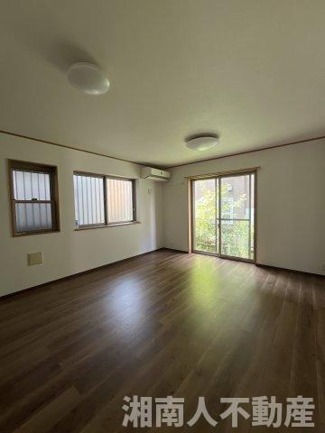 平塚市大神４丁目　戸建