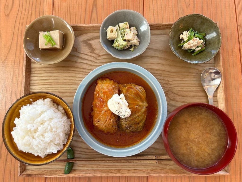 【茅ヶ崎 グルメレポ】だいどころ日々 - 毎朝精米！至福の定食 | 湘南人