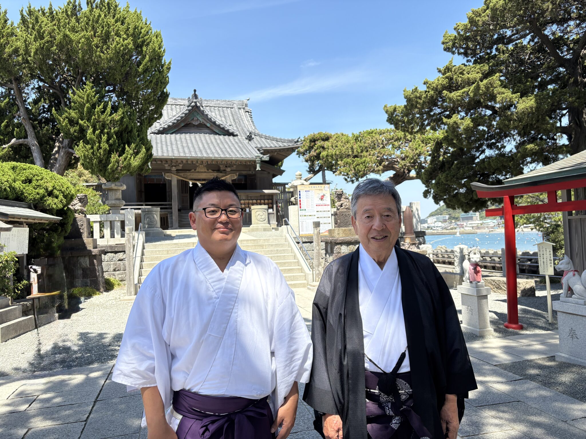 【葉山 観光スポットレポ】森戸大明神 - 伝統を守り、時代を読む。禰宜(ねぎ)と地域が紡ぐ革新の物語 | 湘南人