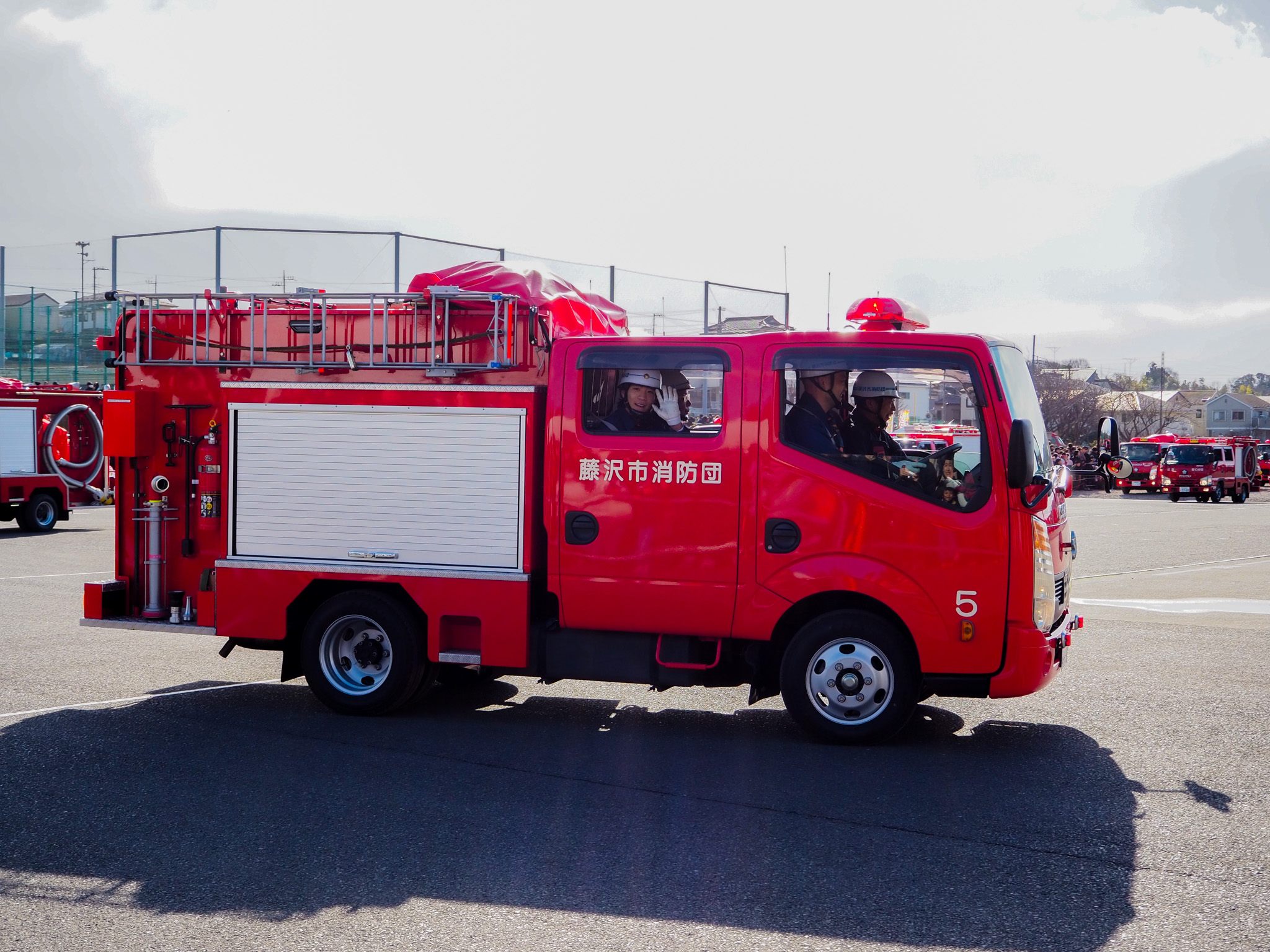 消防車～♪ 藤沢 イベントレポ】令和8年藤沢市消防出初式 - 人気の消防車が大集結