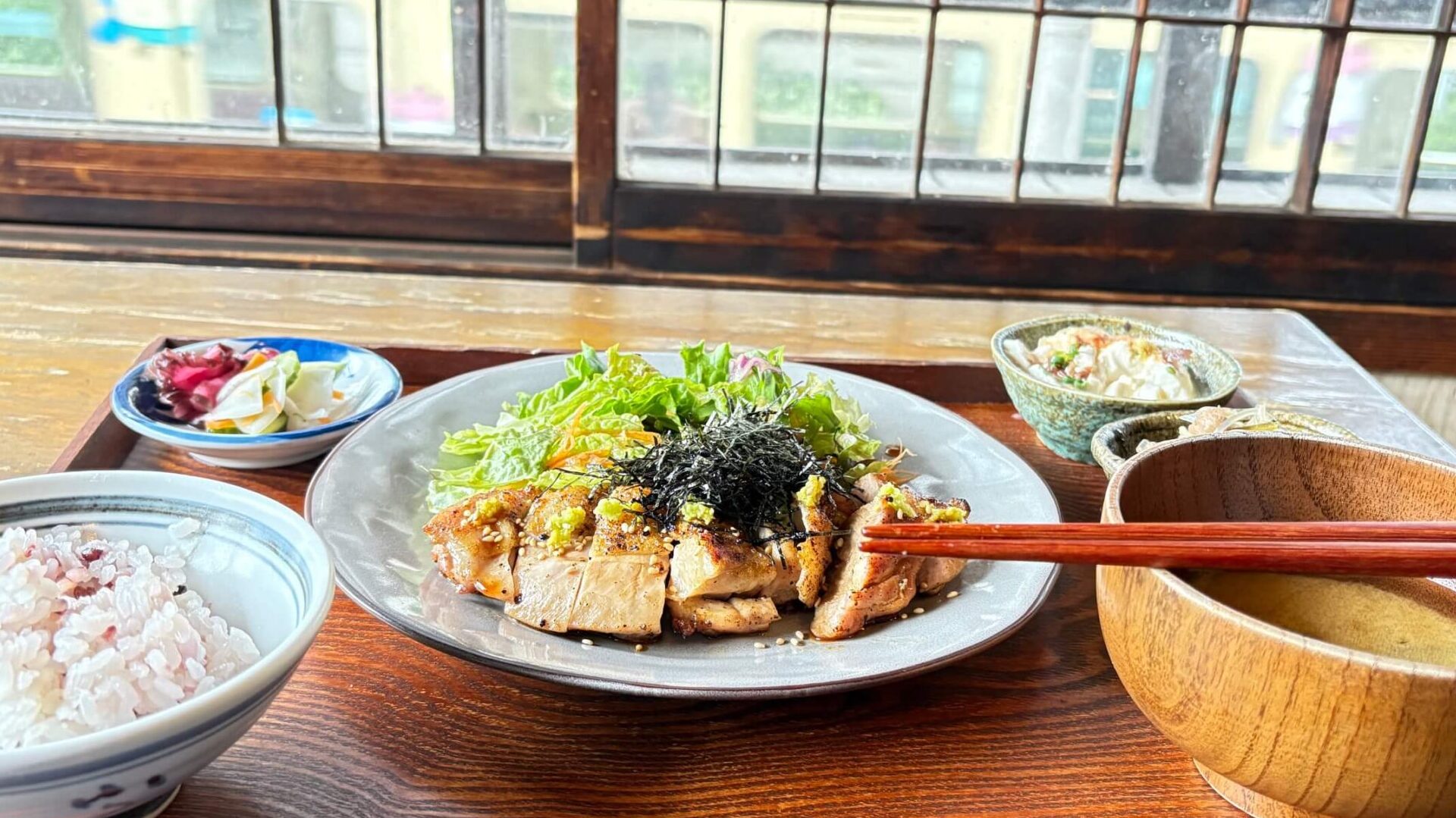 藤沢 グルメレポ】炭焼きミンナミ食堂 - おしゃれな古民家でいただく